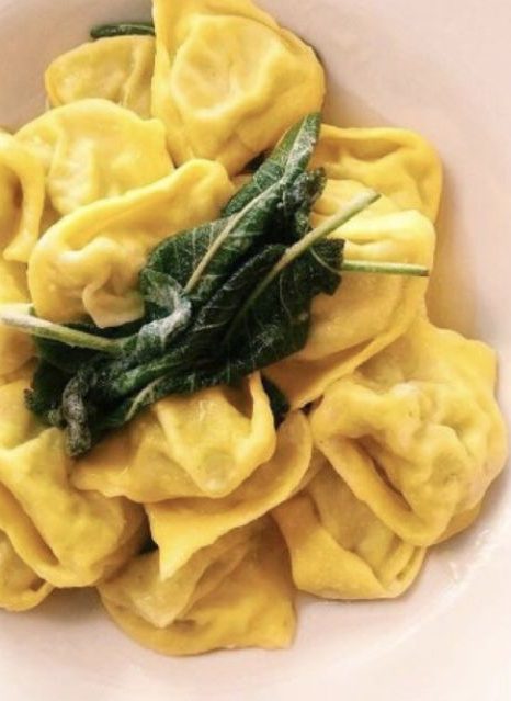 Tortelloni burro e salvia